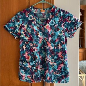 ICU Barco Uniforms Blue and Pink Scrub Top Small